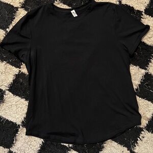 Lululemon tshirt